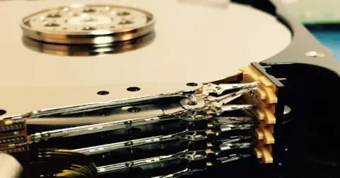 Kapacitást bővít a Showa Denko – Több HDD korong készülhet