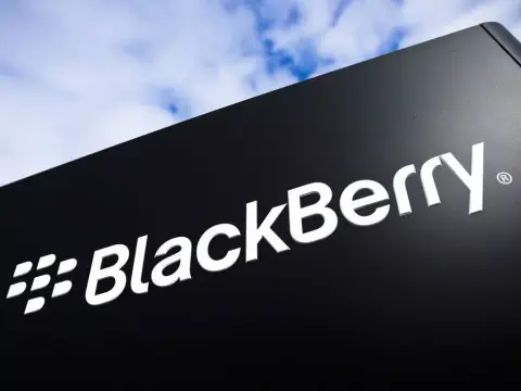 A Huawei számára adott el szabadalmakat a BlackBerry