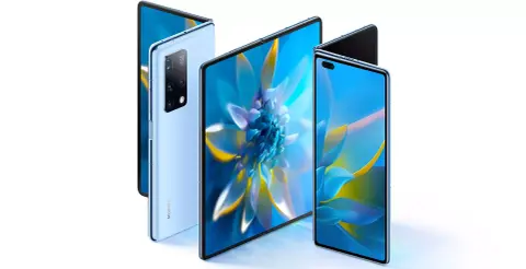 Duplázza a kijelzőket a Huawei harmadik hajtogatható mobilja, a Mate X2