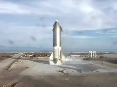 Hajszálnyira a sikertől a SpaceX Starship prototípusa