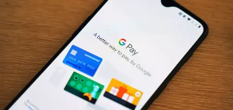 Megérkezett a magyar bankokhoz is a Google Pay