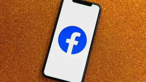 Már a szöveges posztok exportálását is lehetővé teszi a Facebook