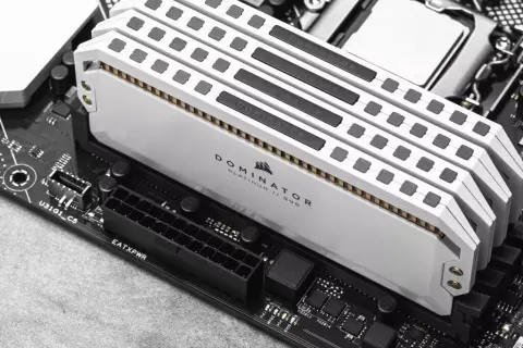DDR5-6400 MHz-es memóriamodulok bemutatására készül a Corsair