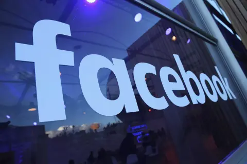 Billió dolláros vállalat lett a Facebook