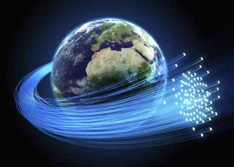 319 Tb/s – Ez az új  internetes adatátviteli-sávszélesség világrekord