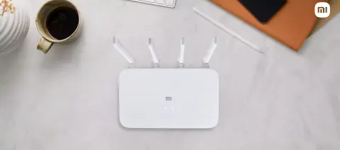 Egy olcsó router és 360 fokos biztonsági kamera bukkant fel a Xiaominál