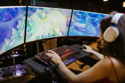 Szinte alig játszhatnak már a kínai gyerekek videojátékokkal