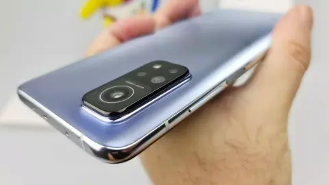 Litvánia: A Xiaomi telefonjai képesek a híreket cenzúrázni