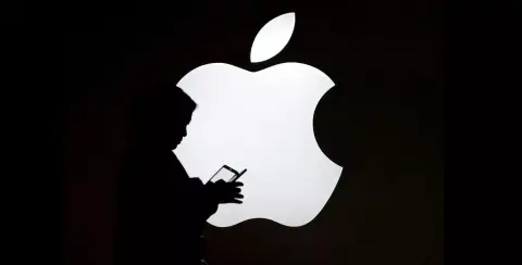 Nem tudta hozni a várt bevételt az Apple, a chiphiányt okolja Cook