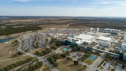 2026-ig triplájára nőhet a Samsung Foundry gyártókapacitása