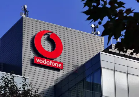 Ingyen ad mobilnetet kártyás felhasználóinak a Vodafone