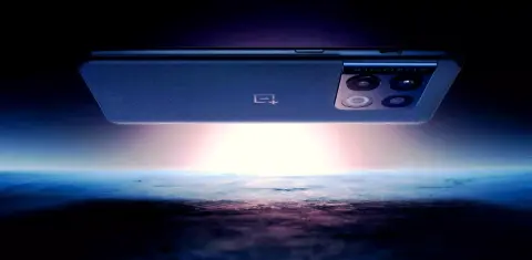 OnePlus 10 Pro – 150 fokos látószög, 80 W-os töltést és LTPO 2.0 kijelző a fedélzeten