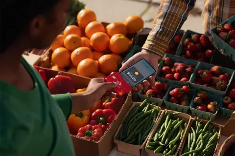 Bejelentette az Apple az Tap to Pay fizetési funkciót az újabb iPhone-ok számára