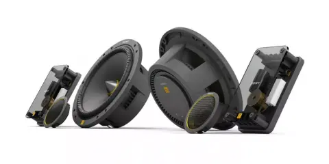 Járművekbe szánt hangszórókat és erősítőket jelentett be a Sony