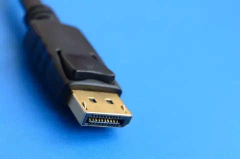 Indul a DisplayPort 2.0 UHBR hitelesítési program – Átláthatóbb lehet, mint a HDMI 2.1