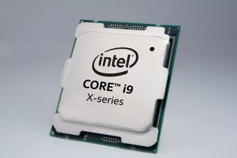 Alder Lake-X processzorokkal tér vissza a HEDT piacra az Intel?