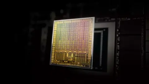 Az Nvidia AD102 vagy az AMD NAVI 31 éri el elsőként a 100 TFLOP/s-os FP32 teljesítményszintet?