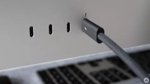 60 ezer forintot kér egy 3 méteres Thunderbolt 4 kábelért az Apple