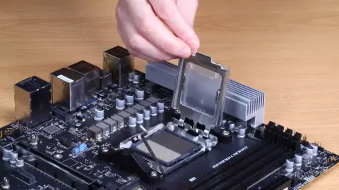 Így kell majd beszerelni az AMD RYZEN 7000-es processzorokat a Socket AM5-ös foglalatba
