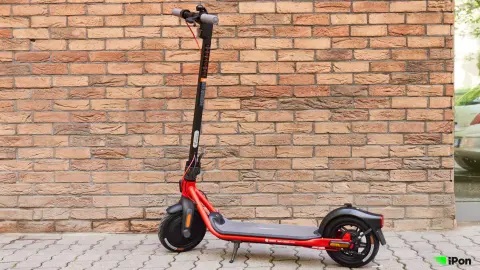 Ninebot KickScooter D38E – Elvisz mindenhova