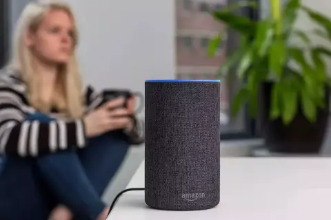 Elhunyt hozzátartozók hangján szólalhat meg az Amazon Alexa