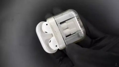 USB-C csatlakozót kapott az AirPods