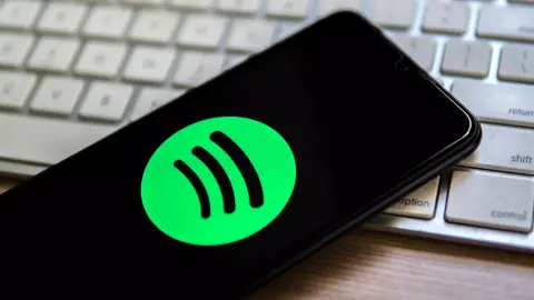 Mit gondol erről a lejátszási listáról?
