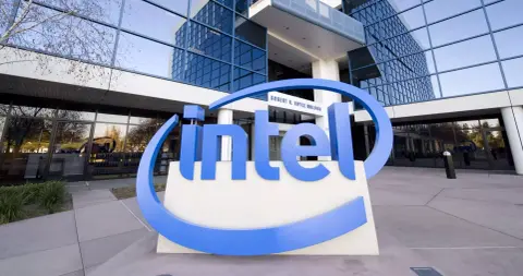 Gyárakat kell bezárni Kínában áramhiány miatt, a Foxconn, az Intel és a Tesla is érintett
