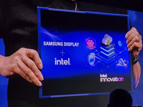 Széthúzható képernyőt alkotott a Samsung és az Intel