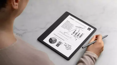 Tollas Kindle érkezett az Amazontól, és frissült az alap Kindle is