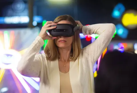 A Snapdragon XR2+ Gen 1-gyel jelent meg a Lenovo új headsetje