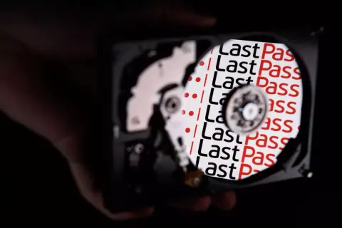Hazudott a LastPass, jelszótárolókat loptak el hackerek