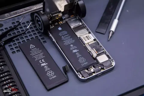 Drágul az iPhone-ok és más Apple termékek akkucseréje