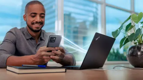 Megérkezett a ThinkPhone, és valóban lehet helye az üzleti életben