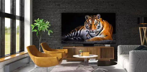 Közel 100 colos Mini LED TV-vel és új stratégiával állt elő a TCL