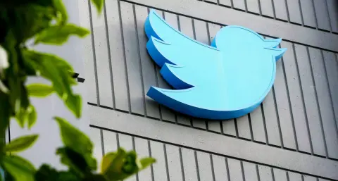 Jöhet a még drágább Twitter Blue opció, és egyéb változásokról is beszélt Musk