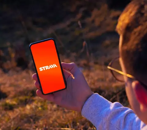 Vizuálisan erősít a Strava, 3D nézetet kapnak a térképek