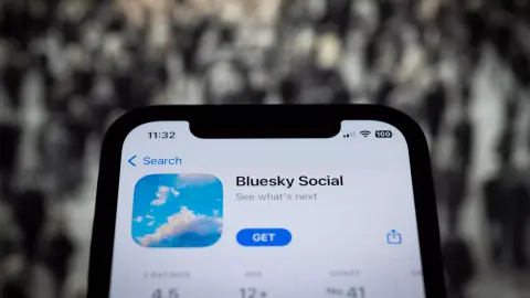 Felfüggesztette a regisztrációt az egyik nagy Twitter konkurens, a Bluesky