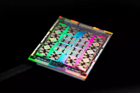 Elárverezik az orosz processzorfejlesztő cég, a Baikal Electronics anyavállalatának eszközállományát