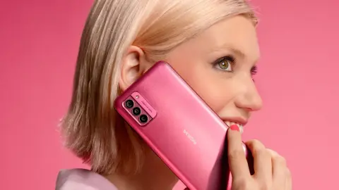 Jól szerelhető pink Nokia érdekel?
