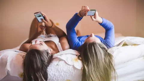 Bekeményít gyermekvédelemben a Meta a Facebookon és az Instagramon