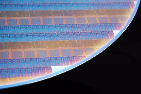 2027-ben állhat tömegtermelésbe az Intel 10A node-ja, ami 1 nm-es osztályú csíkszélességet takar