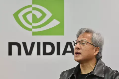Az Nvidia vezére szerint a rivális AI gyorsítóknak akkor sem lenne esélyük a vállalat termékei ellen, ha ingyen adnák őket