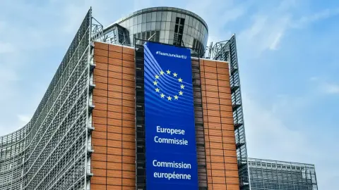 Az Európai Bizottság megsértette az EU adatvédelmi szabályait