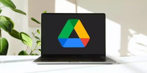 Elsötétül a Google Drive
