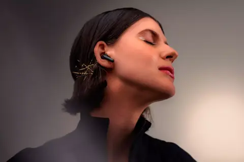 Új Motorola fülesek jöttek, és még a Bose is a nevét adja az egyikhez