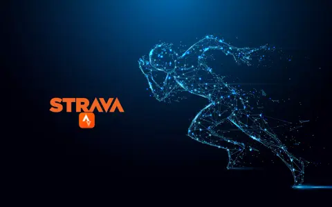 Sötét móddal és MI-vel újul meg a Strava