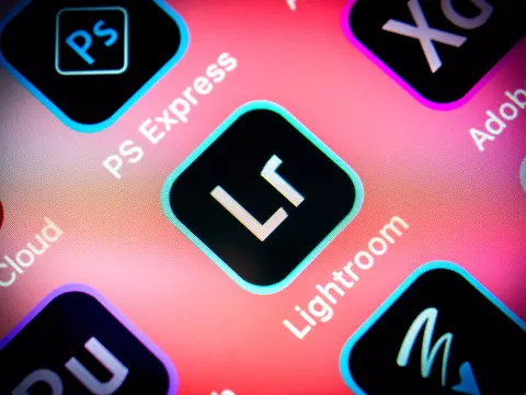 Új szintre emeli a retusálást az Adobe a mesterséges intelligenciával
