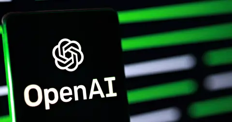 Az NSA korábbi vezetője csatlakozott a ChatGPT fejlesztőjéhez