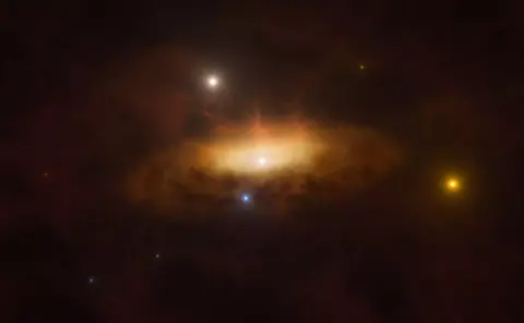 Aktívvá váló galaxismagot figyeltek meg a csillagászok